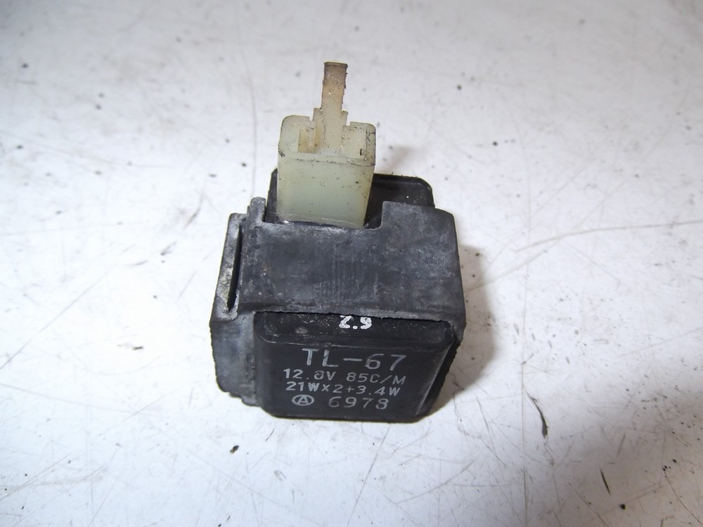 SUZUKI GS500E  RELAY 2-PIN