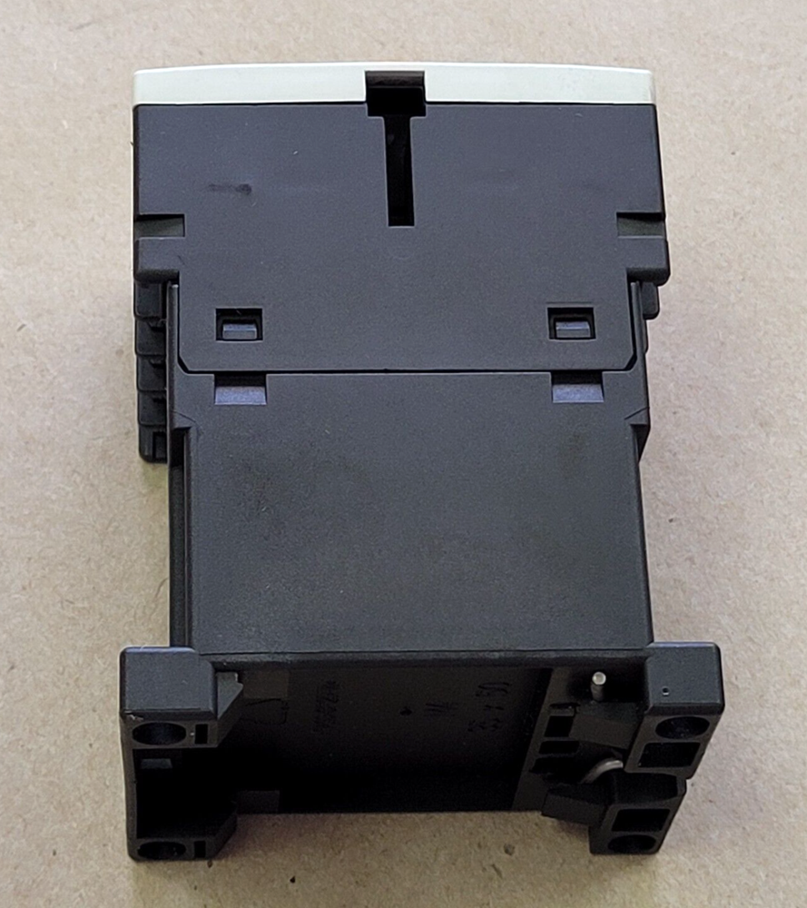 SIEMENS SIRIUS CONTACTOR 3RT1017-1AF01