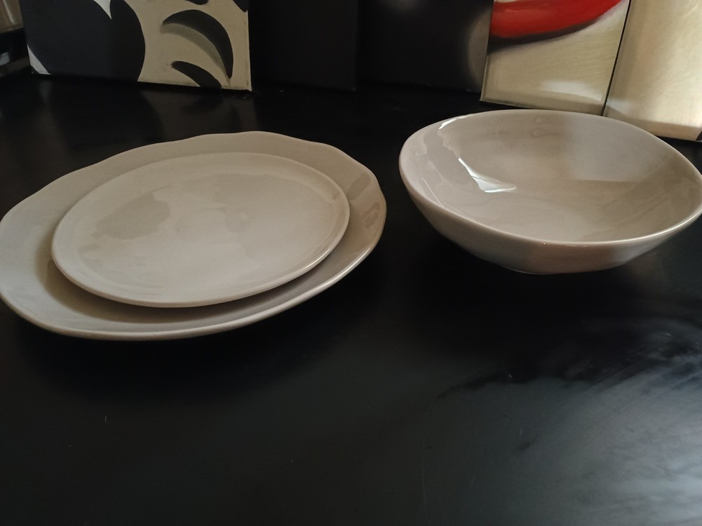 Landing Kitchenware - Ceramic Organic Modern 12 - Piece Dinner Set - Gray