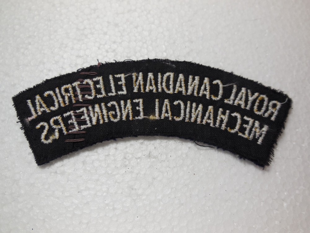 ROYAL CANADIAN ELECTRICAL MECHANICAL ENGINEERS SHOULDER TITLE PATCH