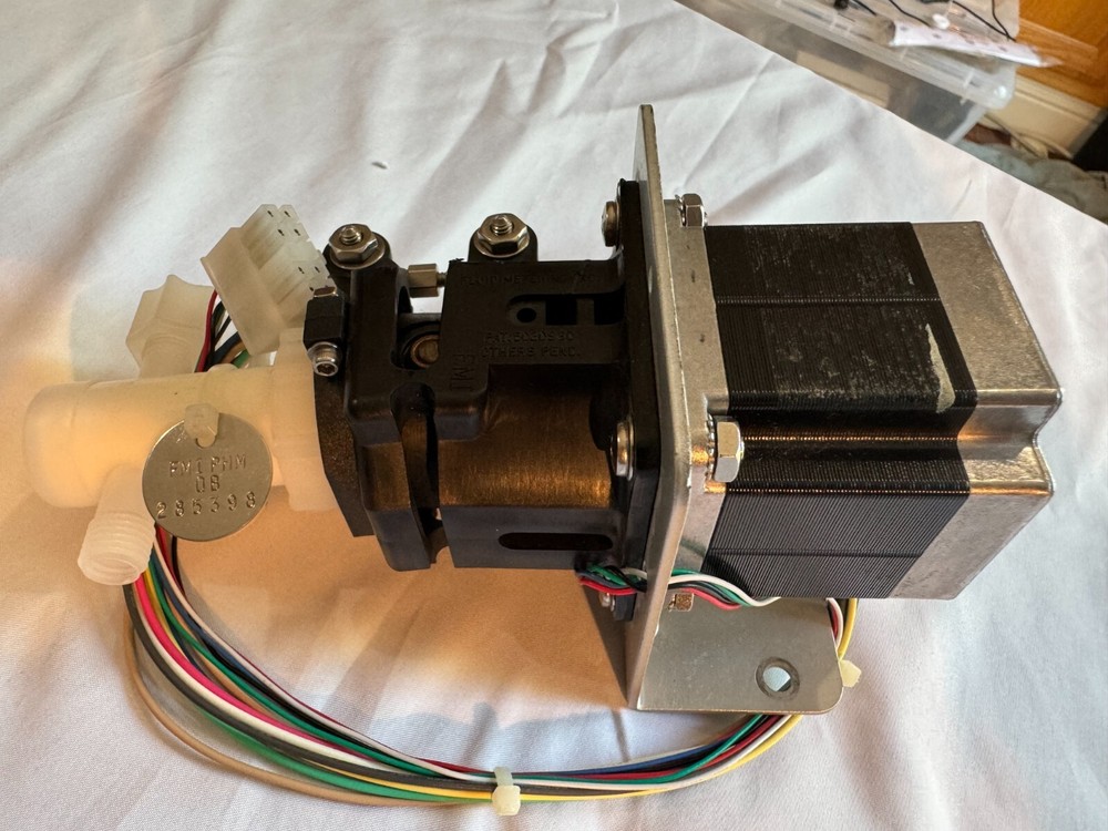 Fluid Metering FMI PHM QB285398
