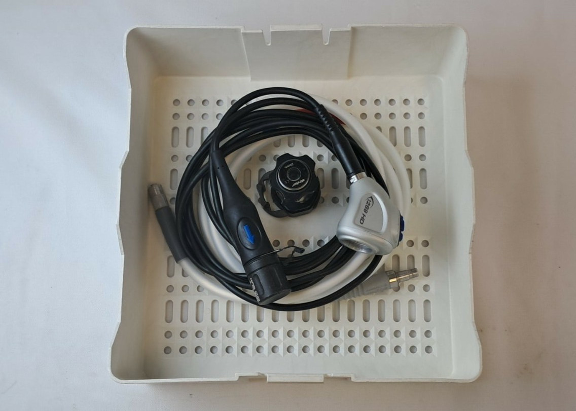 Stryker 1288 HD Camera Head & Coupler w/ Clear Case Light Cable & Case w/ Lid