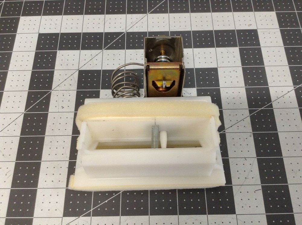 GE Refrigerator Damper Control Assembly P# WR9X513