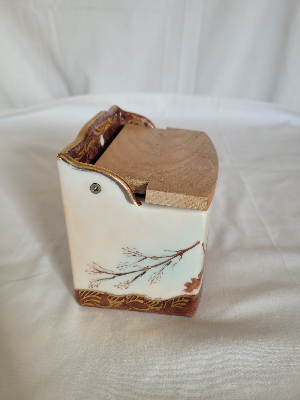 Vintage porcelain oak leaf acorn design wall salt box cellar wood tope