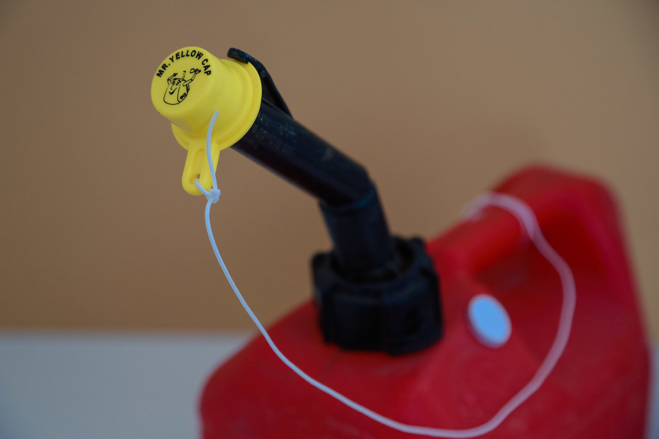 4 - Blitz Gas Can Nozzle Spouts Rings Caps Replacement Vintage 900094 900092 NEW