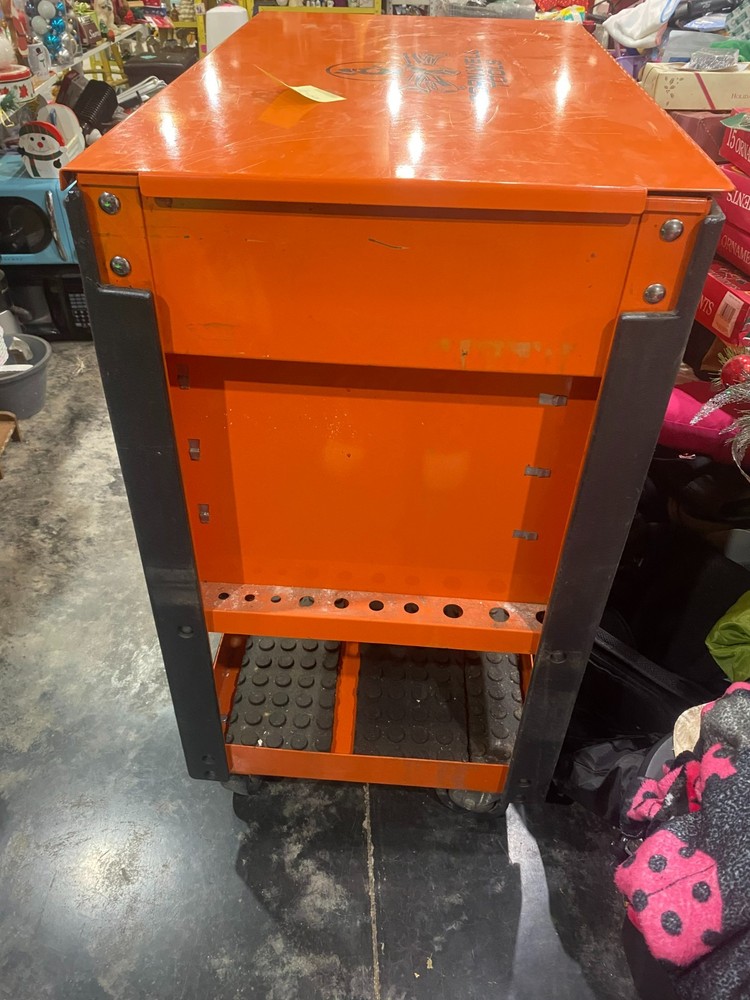 Orange Large Cornwell tool box amazing condition
