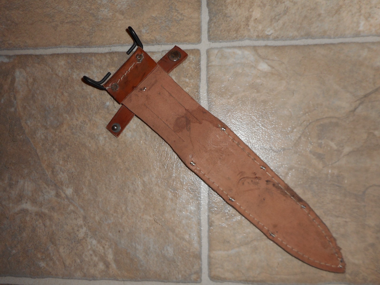 Rare vintage WWII Case pig Sticker knife leather sheath NOS !!!