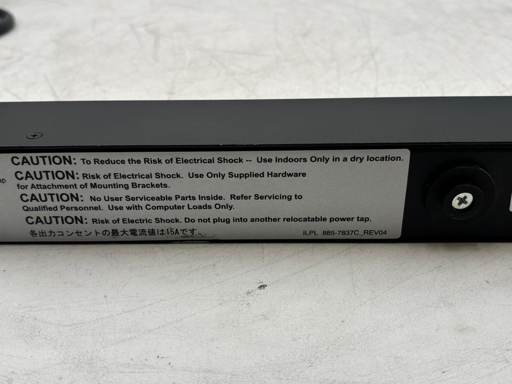 APC AP9567 Basic Rack-Mount PDU Power Distribution Strip