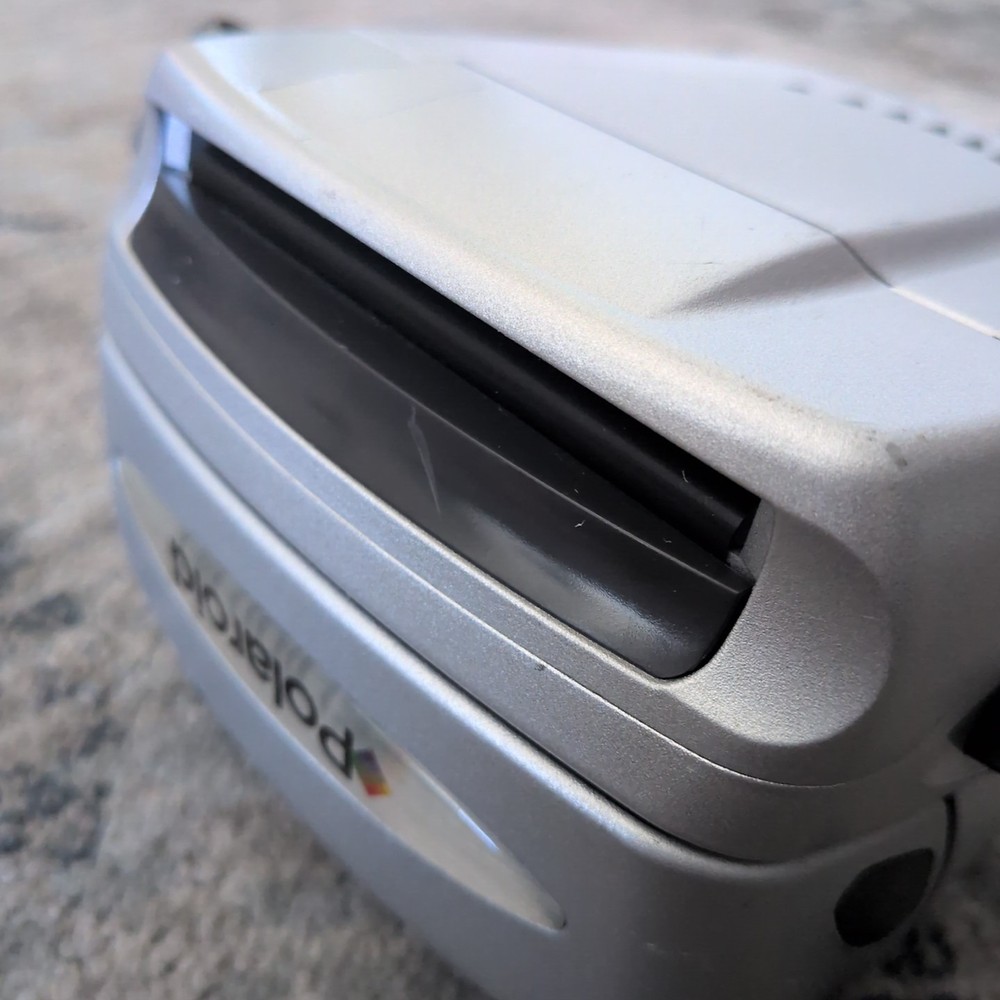 Polaroid Silver Express 600 Instant Camera Untested As-Is!
