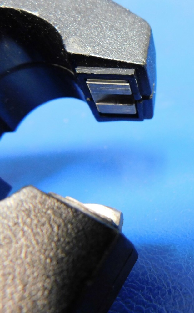 Digital AC/DC Current Clamp Probe Amperes