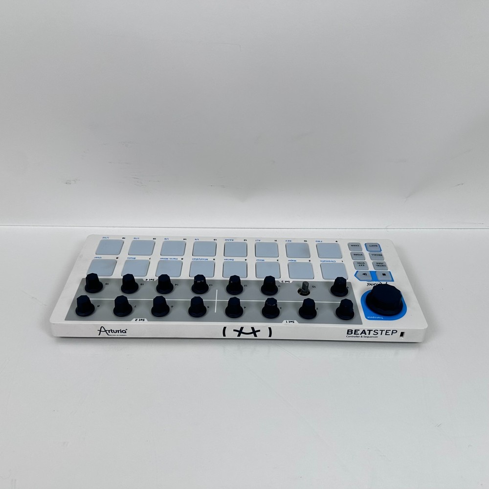 Arturia BeatStep White 16-Key Controller & Sequencer; AS-IS