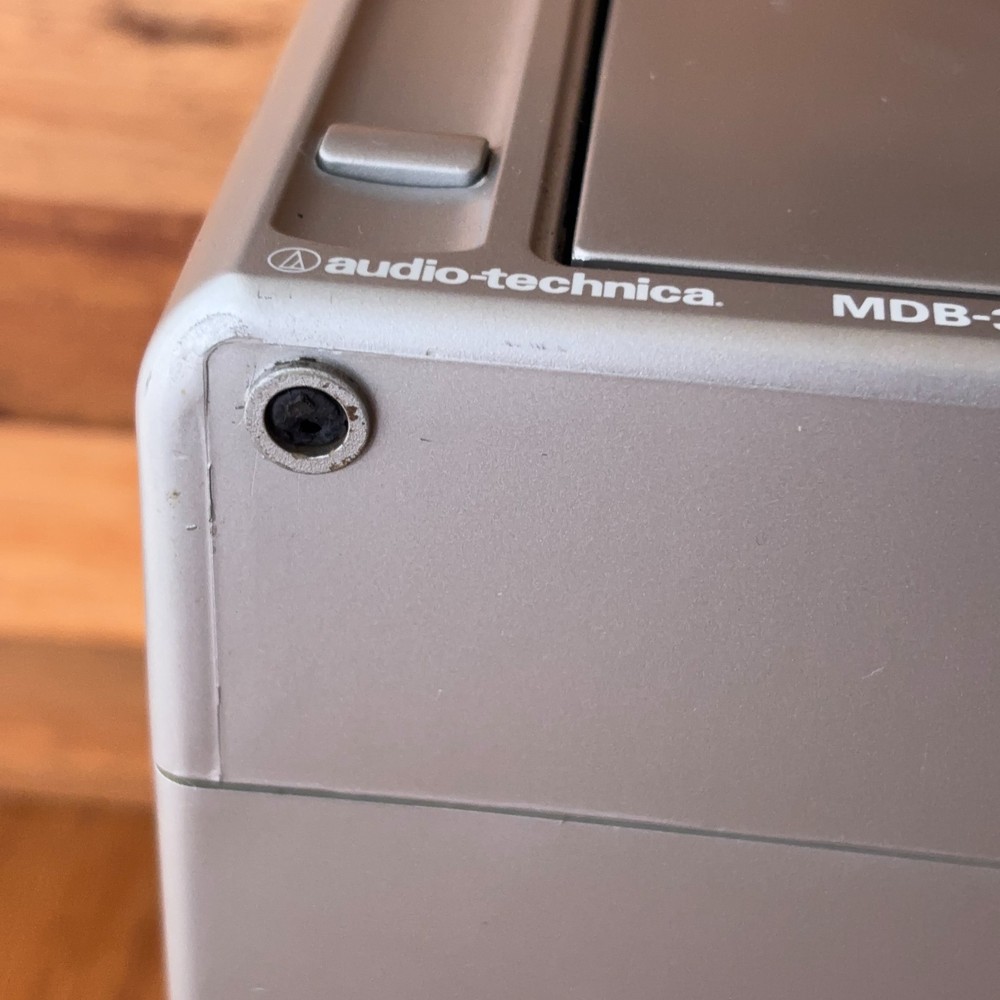 Stackable Telescoping MiniDisc Storage Case - Hold 30 MDs each Silver Used #50