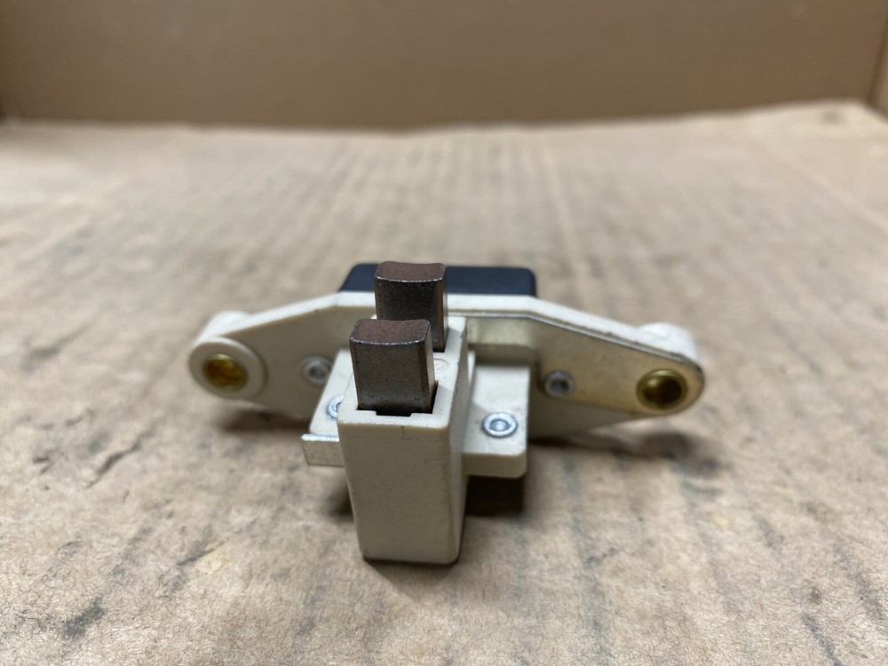 New Old Stock Lazorlite Voltage Regulator #U18-5485