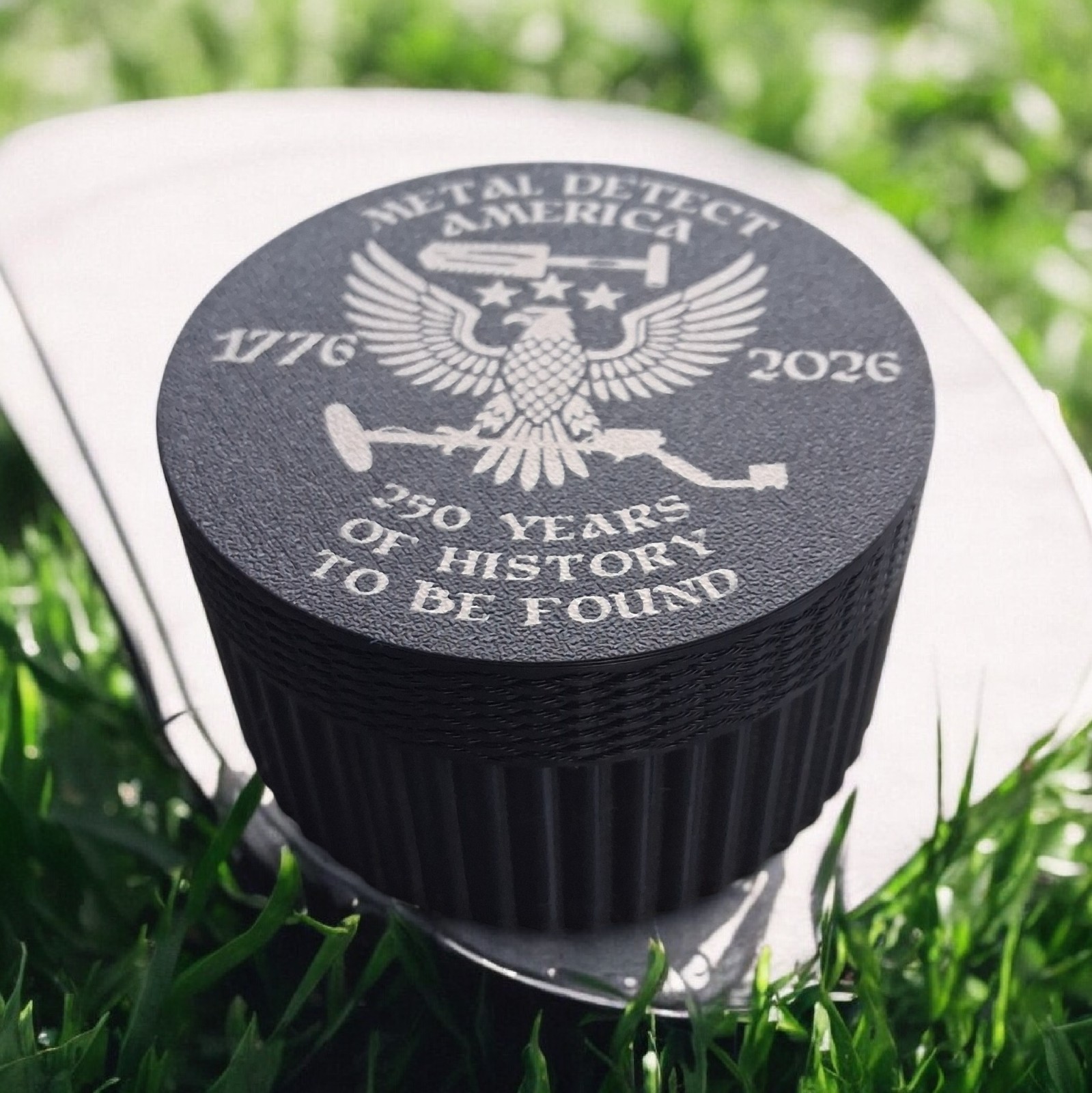 Metal Detecting Finds Box Coin & Ring Storage Jar America 250th Anniversary