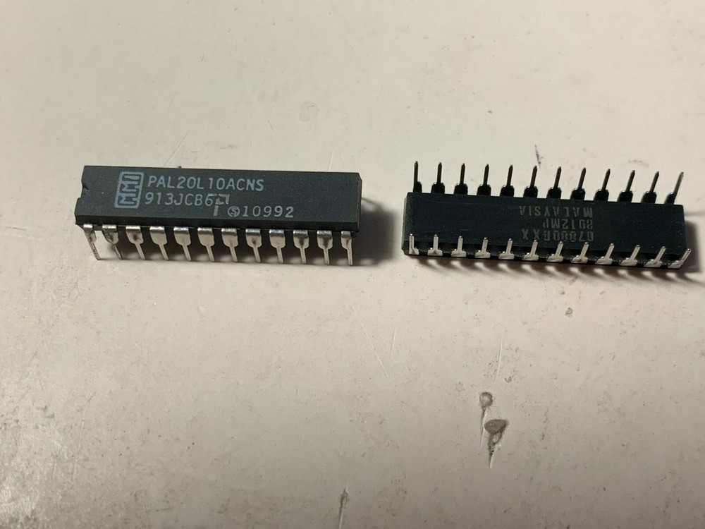 integrated Circuit PAL20L10ACNS, DIP-24, Fuse-Programmable PLD (Programmed).