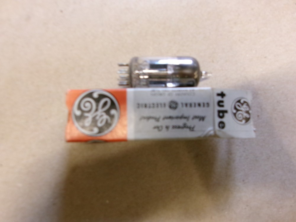 OEM VINTAGE ELECTRONIC TUBE GE 6DK6