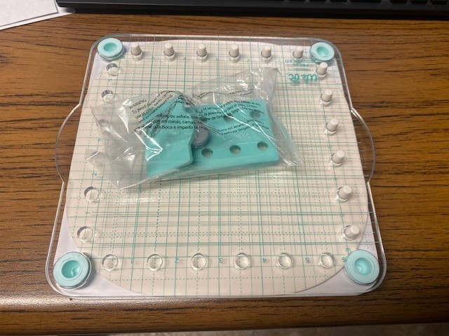 WE R MAKERS 8 PC. PRECISION PRESS BUNDLE STAMP AND STENCIL HOLDER