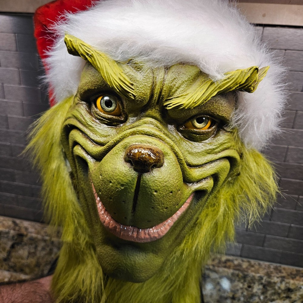 GRINCH Jim Carrey head bust ONE ONLY