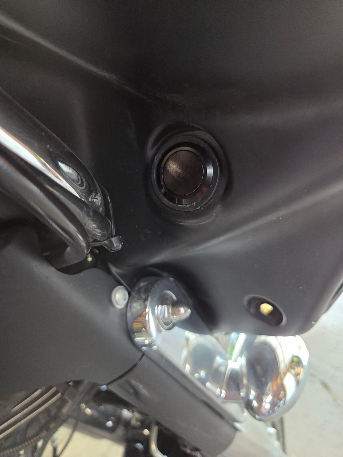 Harley Davidson Touring Universal Garage Door Opener. Black Button. Plug & Play