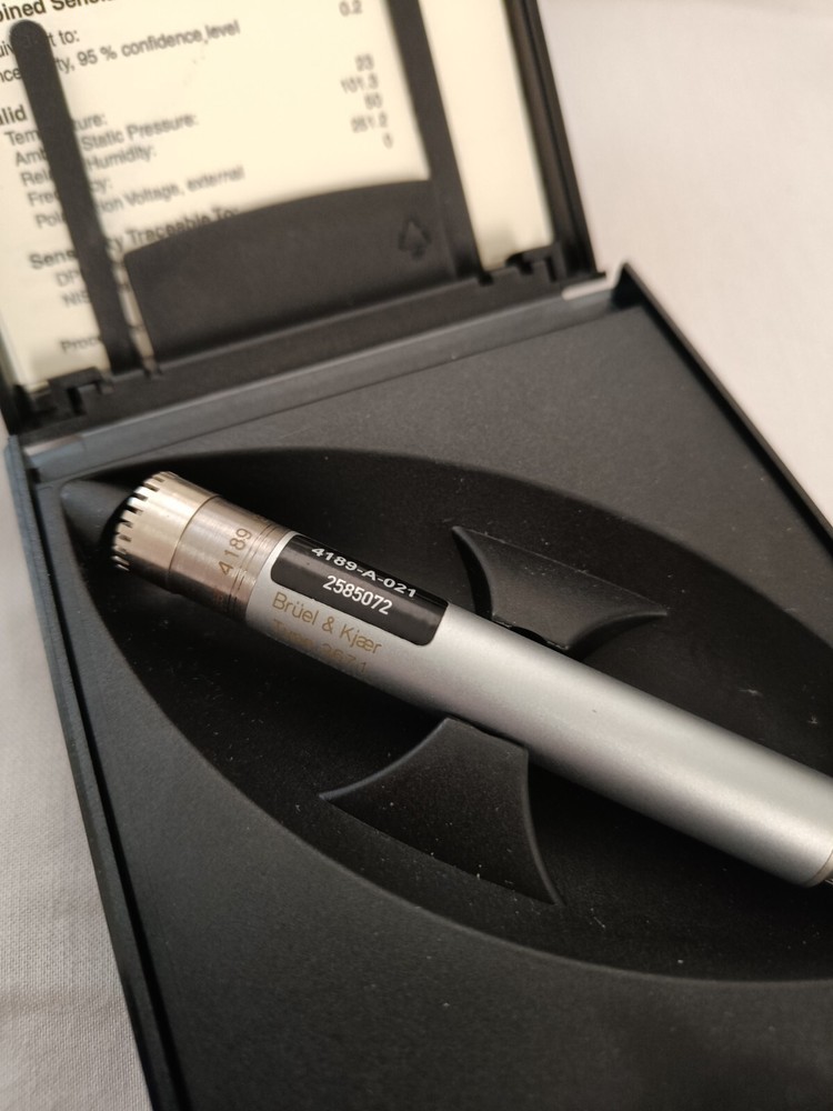Bruel & Kjaer Type 4189 -A-021 Mic Setup