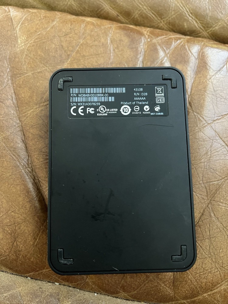 Western Digital (WD) Elements 1TB Portable External Hard Drive
