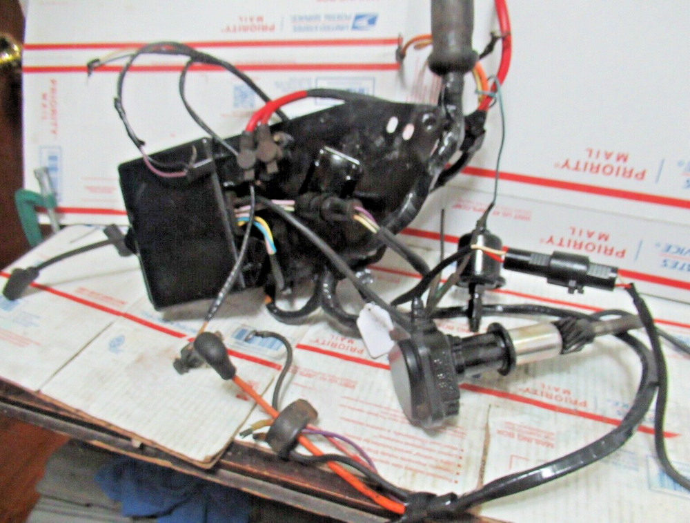 MERCRUISER 1992 3.0 MOTION SENSOR DISTRIBUTOR SYSTEM WIRING,COIL,MODULE &SENSORS