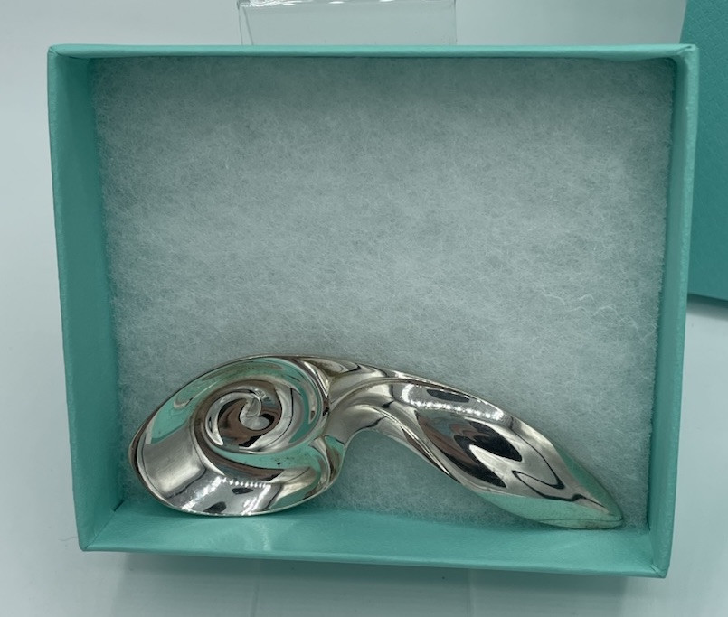 TIFFANY & CO STERLING ELSA PERETTI RABBIT EAR SPOON Box & Bag w/Tissue NICE!