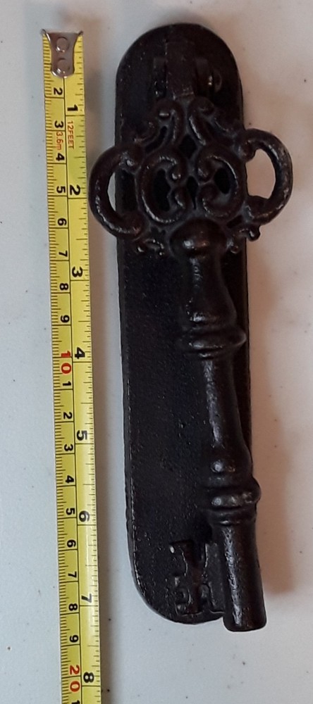 Cast Iron , Door Knocker , Skeleton Key Shaped