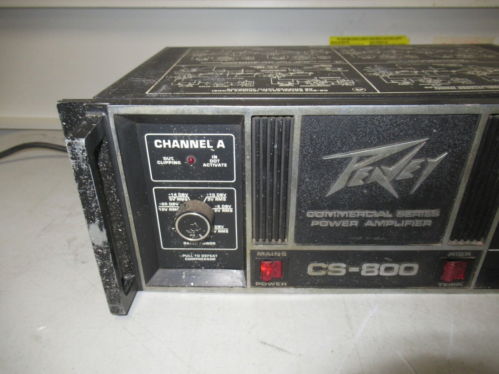 Peavey CS 800 Power Amplifier (read)