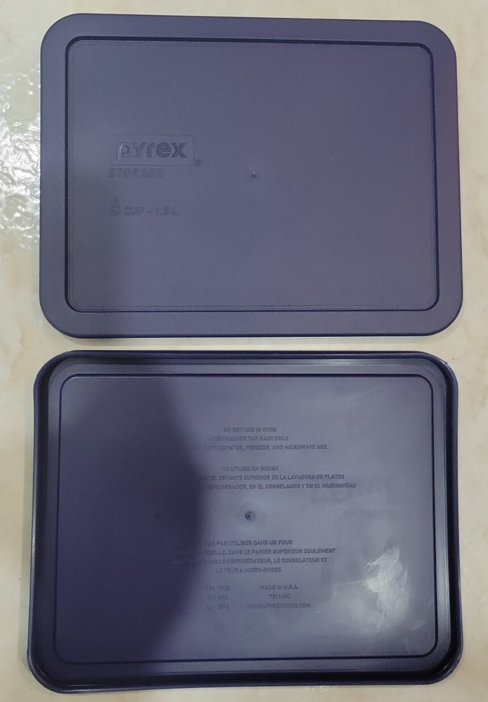 Pyrex 7211-PC Blue Rectangle Plastic Food Storage Replacement Lid (2-Pack)