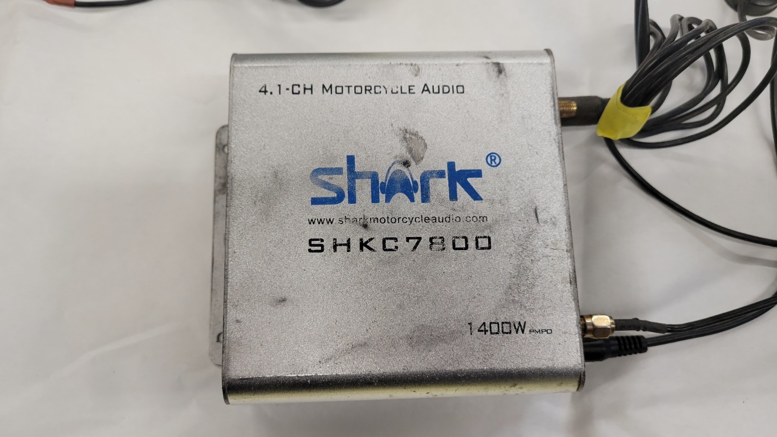 Shark Motorcycle Speaker Audio System SHKC7800 Bluetooth Usb MP3