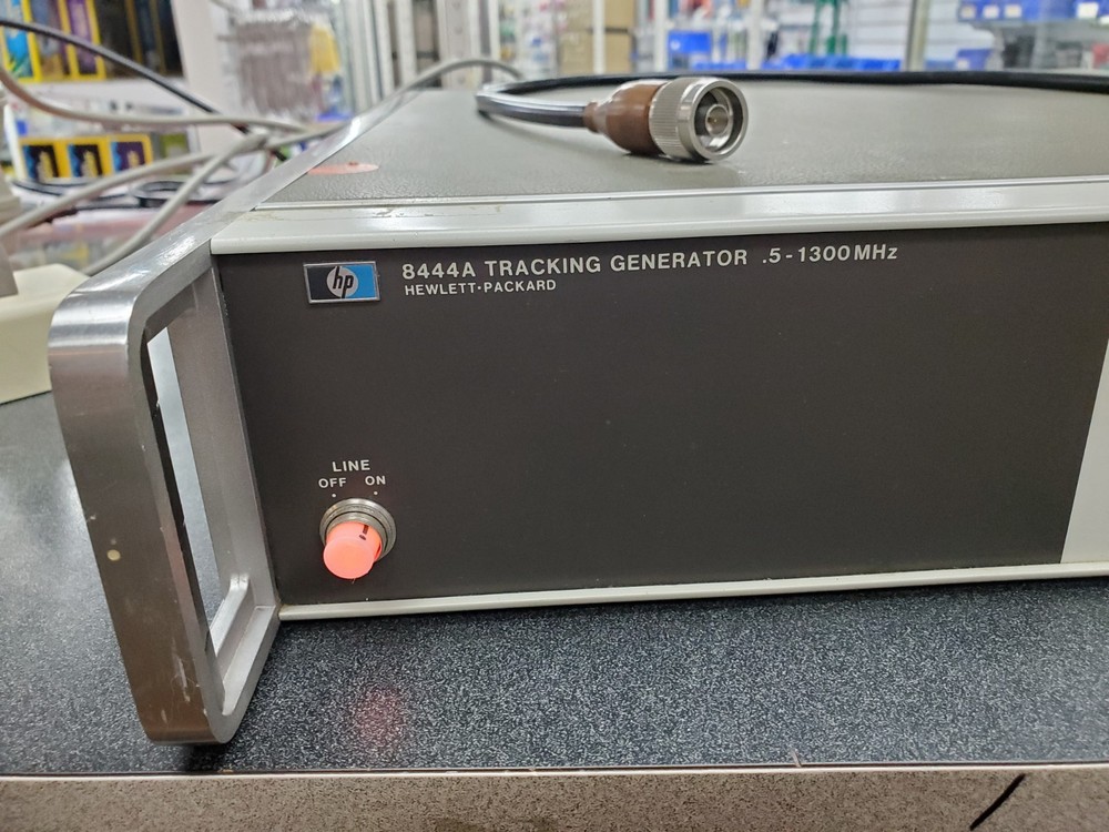 HP 8444A Tracking Generator - Tested