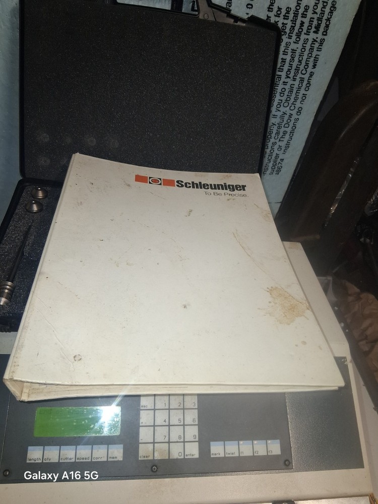 SCHLEUNIGER EcoStrip 9300 Model ES 9300 Automatic Wire Stripping Machine