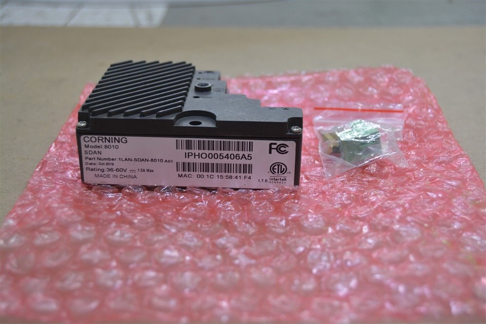 NEW OPEN BAG CORNING 8010 1LAN-SDAN-8010 A01 Software-Defined Access Node