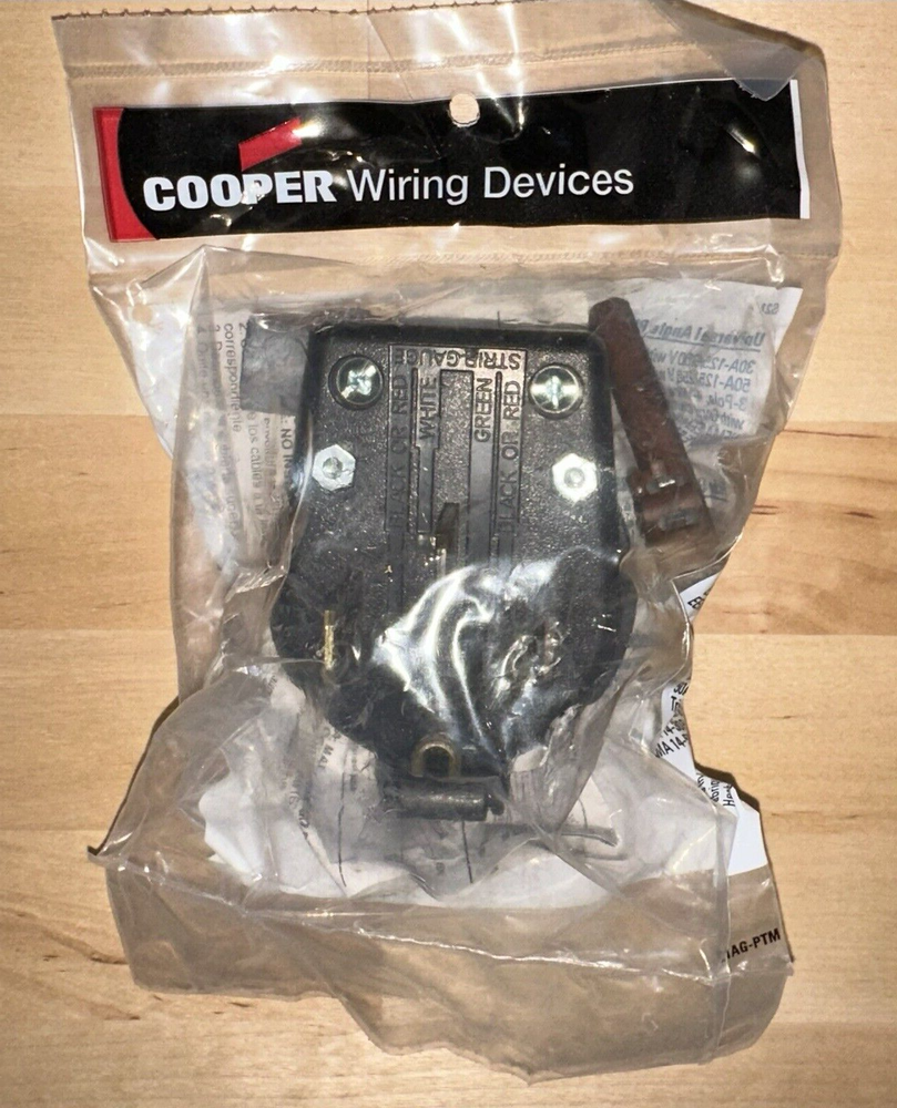 Cooper Wiring S21-SP Plastic Angle 4 Wire Plug !READ DESCRIPTION!