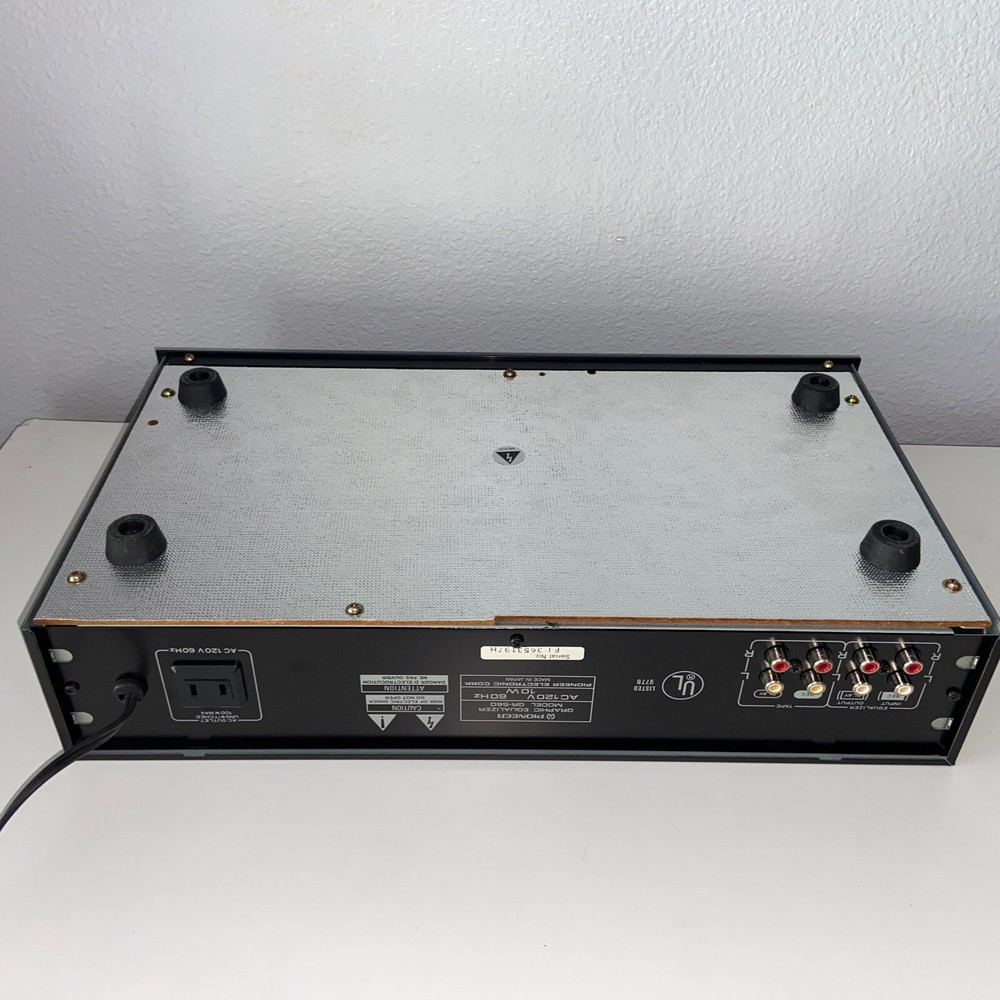 Pioneer 7 Band Equalizer Model GR-560