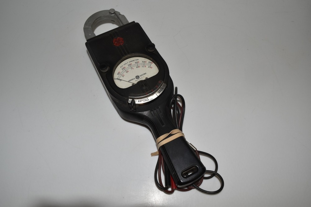 GE Model BAK1AAA1 AC Volt Ammeter  (JPV58)