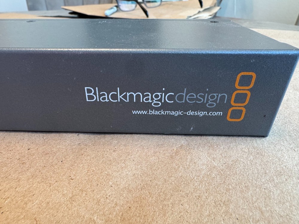 Blackmagic Design Broadcast Converter