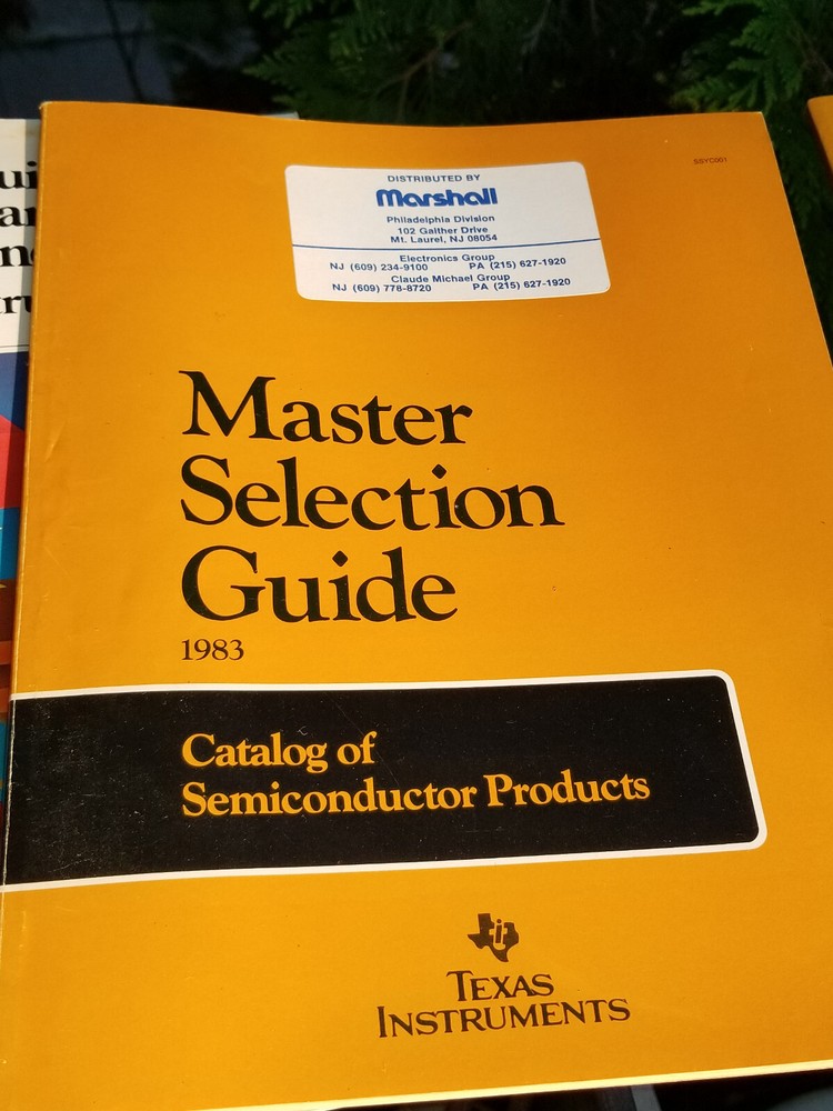 5 VINTAGE TEXAS INSTRUMENTS BOOKS DATA ELECTRONICS DIGITAL MANUALS