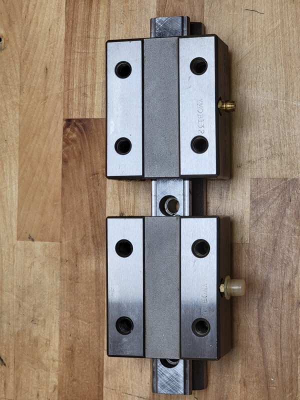 THK NSR25TBA, 8" Linear Rail with 2 Bearing Blocks