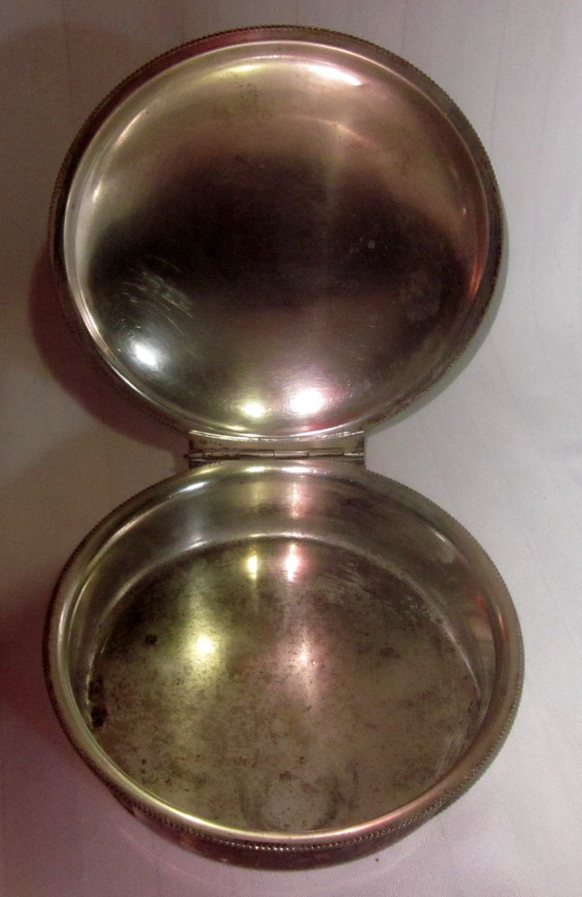 EPC 300 Silver Plate Silent Butler Crumb Catcher Old