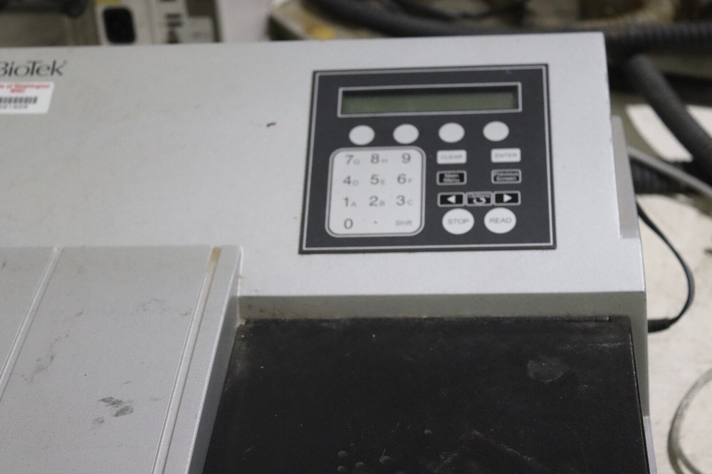 BioTek EL808 Microplate Reader