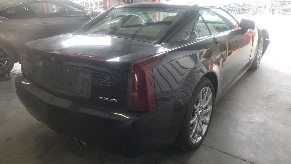 08 CADILLAC XLR-V CONVERTIBLE ROOF FORWARD HINGE LEFT DRIVER