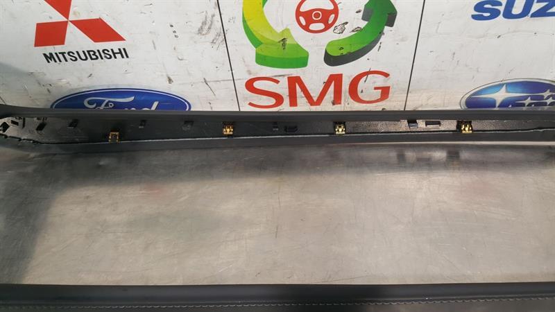 TESLA MODEL 3 LONG RANGE CENTER CONSOLE PANEL