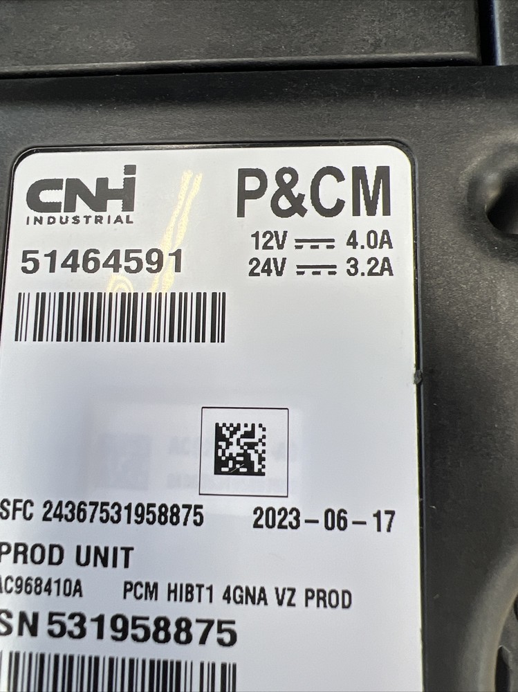 New CNH Industrial 51464591 P&CM Engine Control Module 12V 4.0A 24V 3.2A