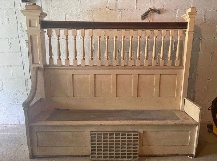 Staircase Railing With Bench Seat