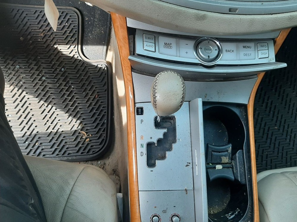 AVALON 2007 High Mounted Stop Light 1040465