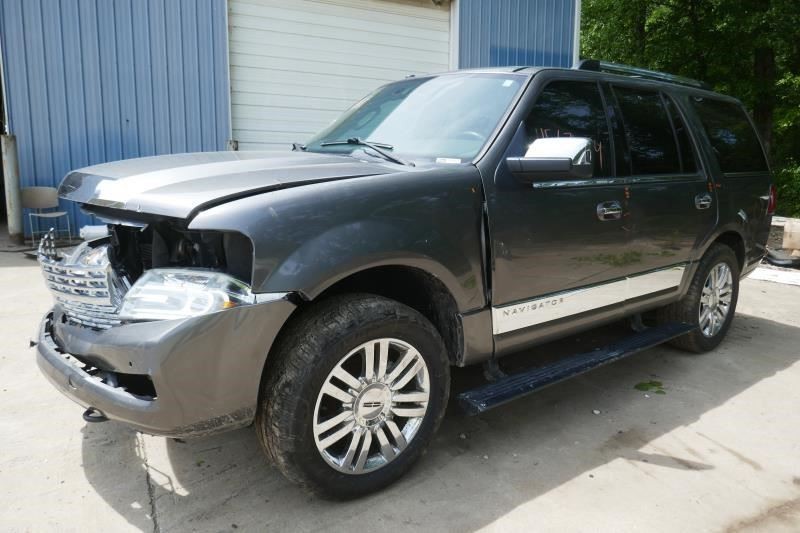 Temperature Control Floor Rear Console Fits 07-10 NAVIGATOR 2034423
