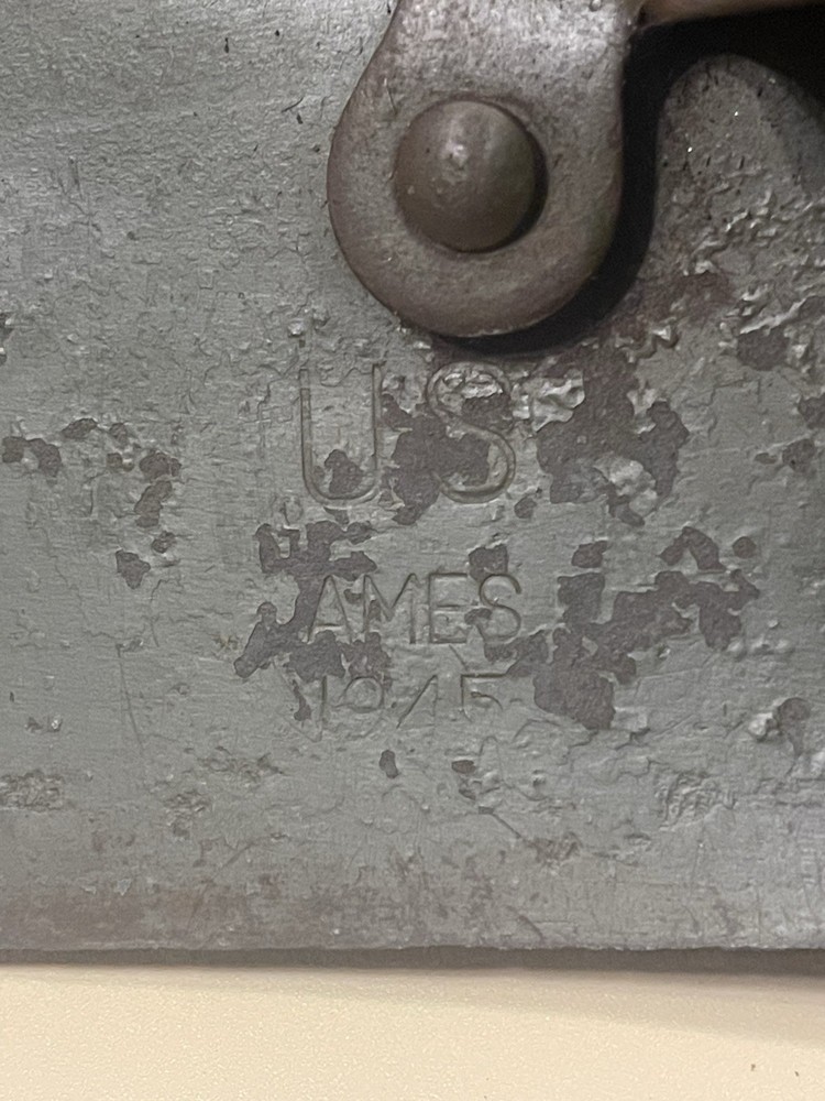 ORIGINAL WWII US ARMY M1943 COMBAT FIELD FOLDING SHOVEL - DATED 1945 AMES