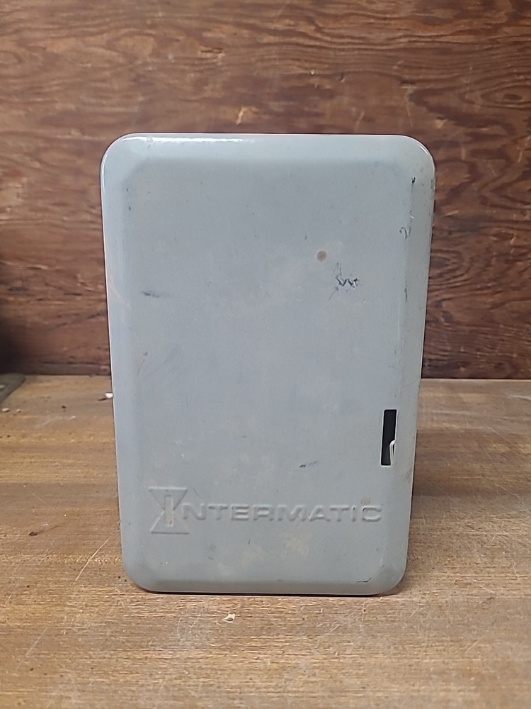Intermatic Timer Time Switch EMPTY Enclosure Panel Box